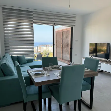 Apartament шикарный Kalogrea