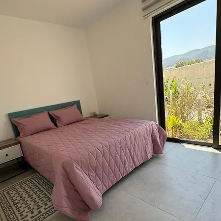 шикарный Apartament Kalogrea
